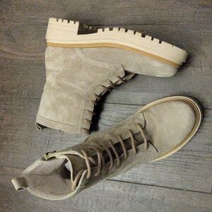 Bertuchi Stone Suede Leather Combat Boots